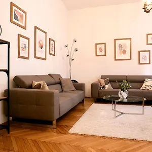  Apartamento Contemporary Váci Utca