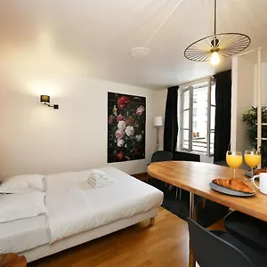 302 - Sejournez Dans Un De Charme A 5 - Flat-guest Apartamento París